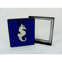 Seahorse design necklace, suitable for retail giftware