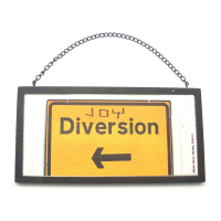 HANGING WOODEN PLAQUE - JOY TEXT