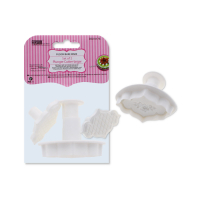 Two-piece plunger cutter set for cake decorating