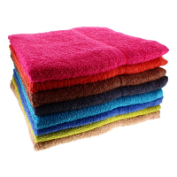 Pack of 8 assorted coloured everyday bath towels