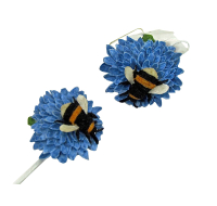 BEE ON A DAISY  MAGNET HOLDER